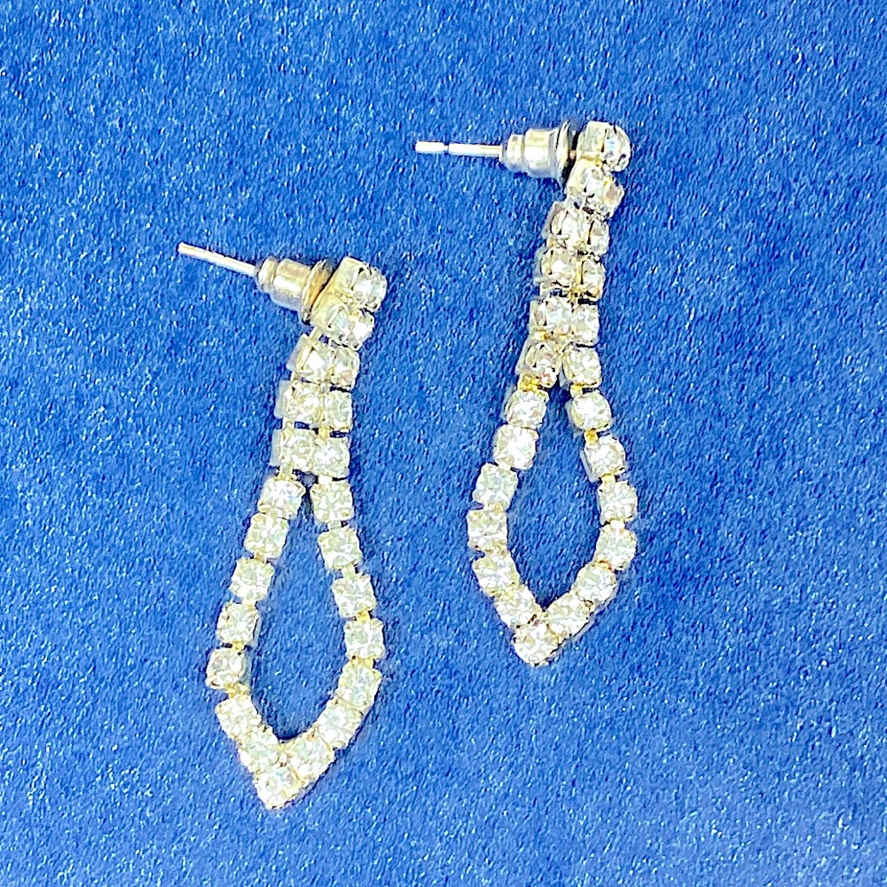 💋 Vintage rhinestone crystal silver earrings pierced costume jewelry
